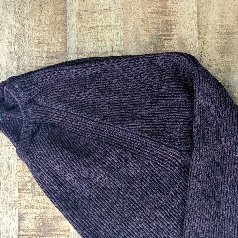 Men's sweater - Picture 3 of 3
